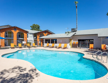 2 Resort style pools